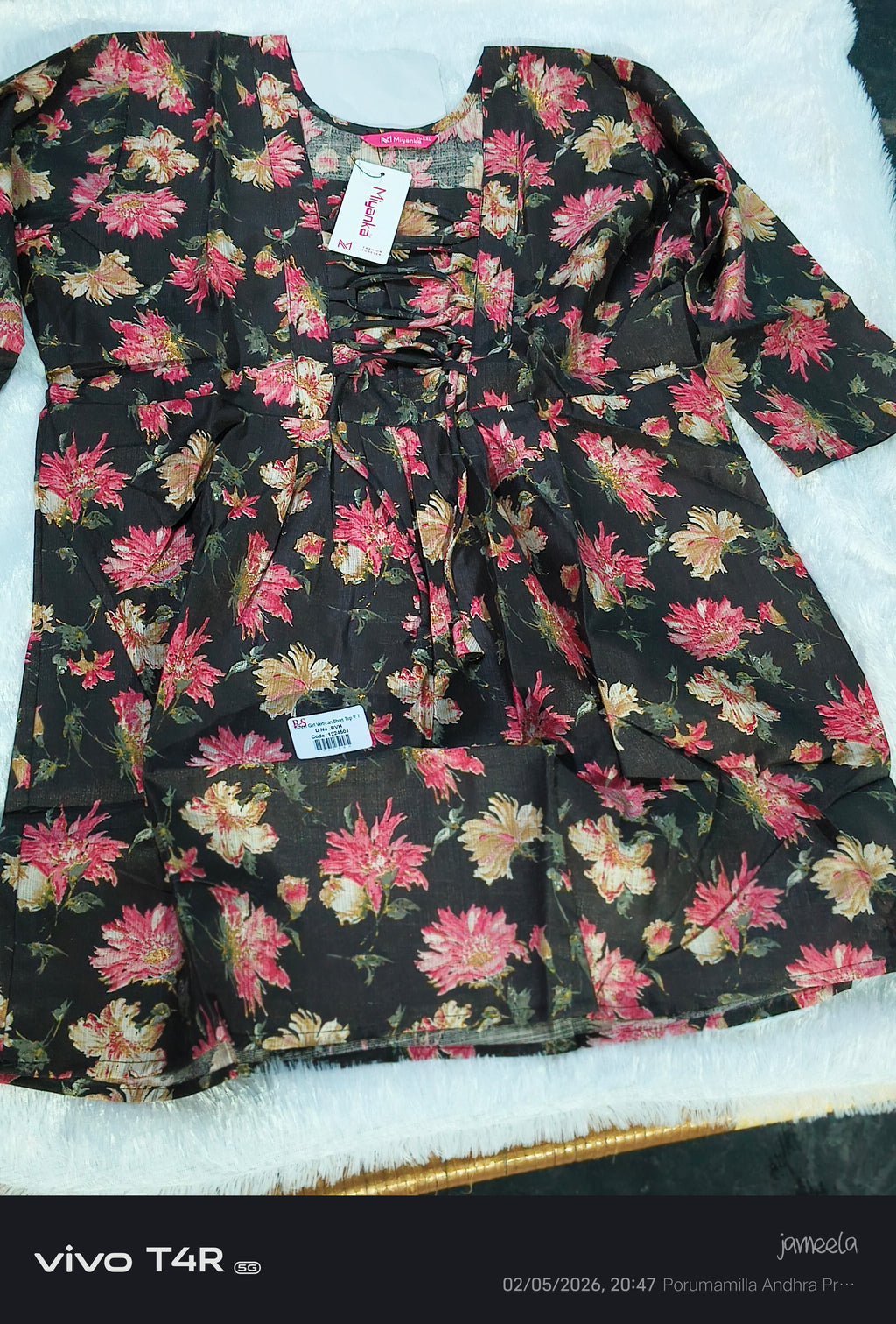 Elegant Black Floral Lace-Up Dress