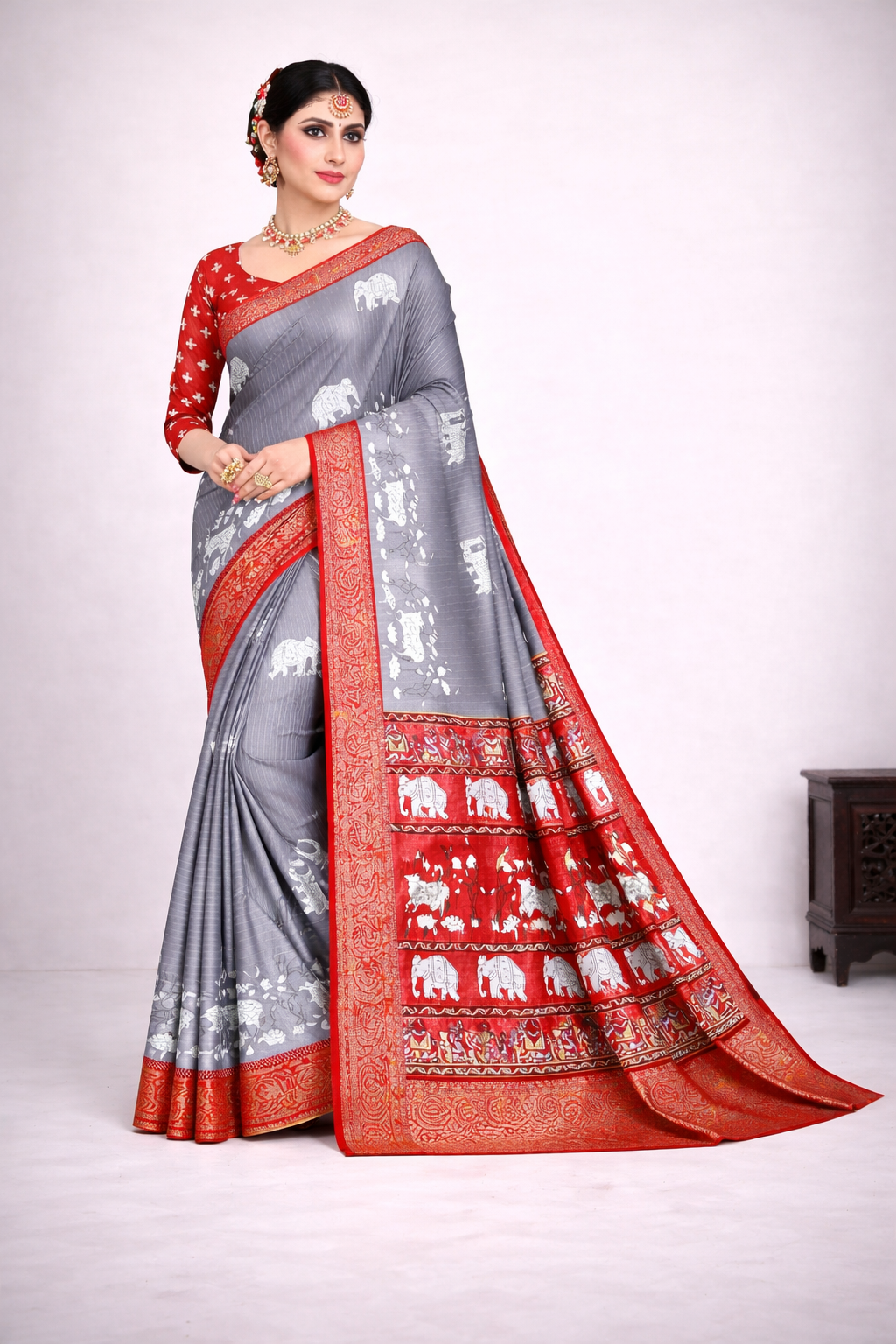 SANKRANTI SAREES OF GOMATA